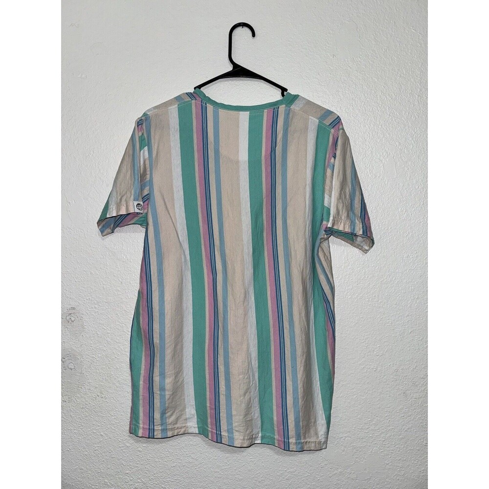 Free Planet Mens T-Shirt Multicolor Stripe Short Sleeve Crew Neck Cotton Size L - Picture 2 of 4